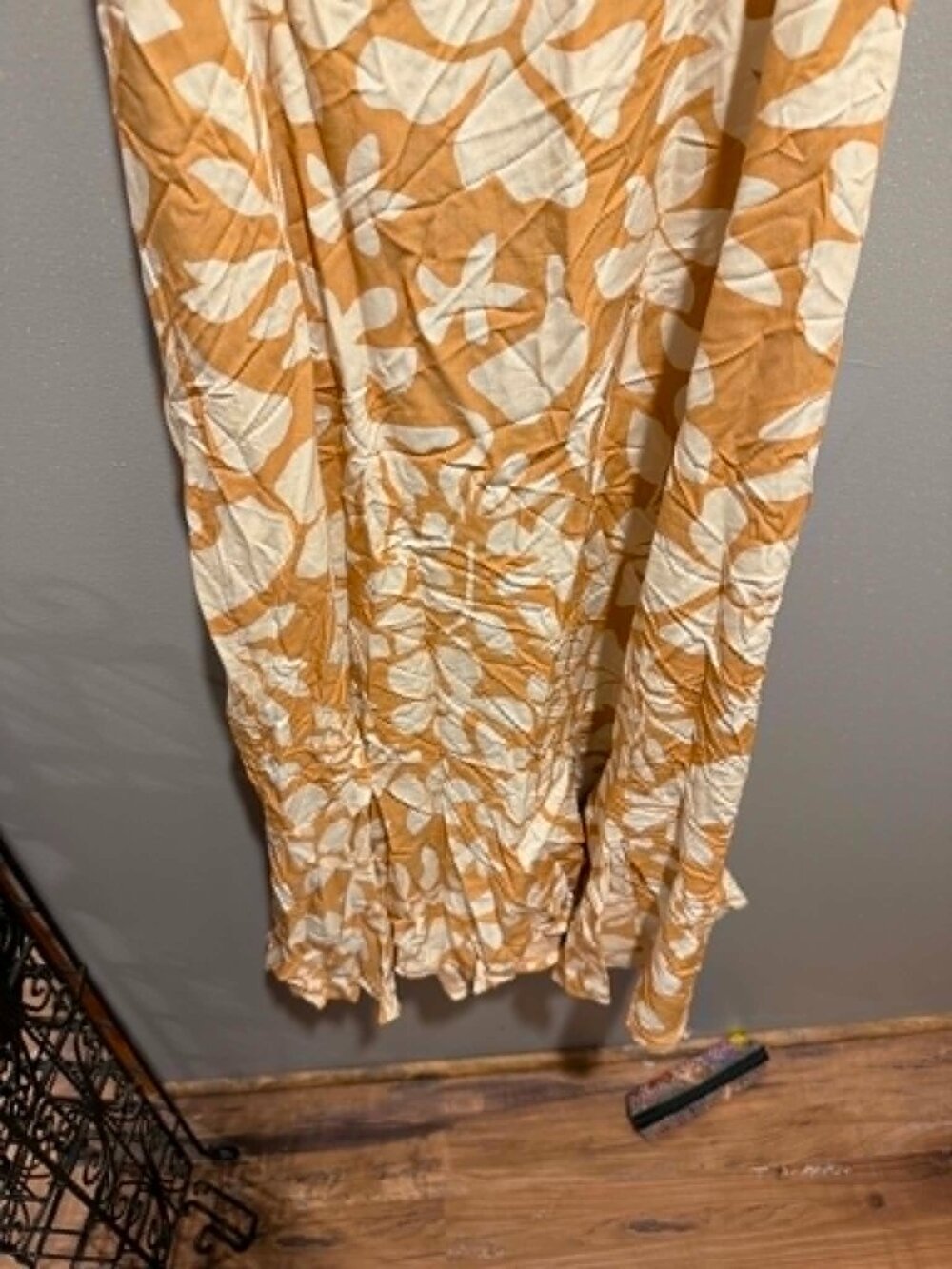 Paper Hearts Floral Maxi Dress Medium - Picture 5 of 6